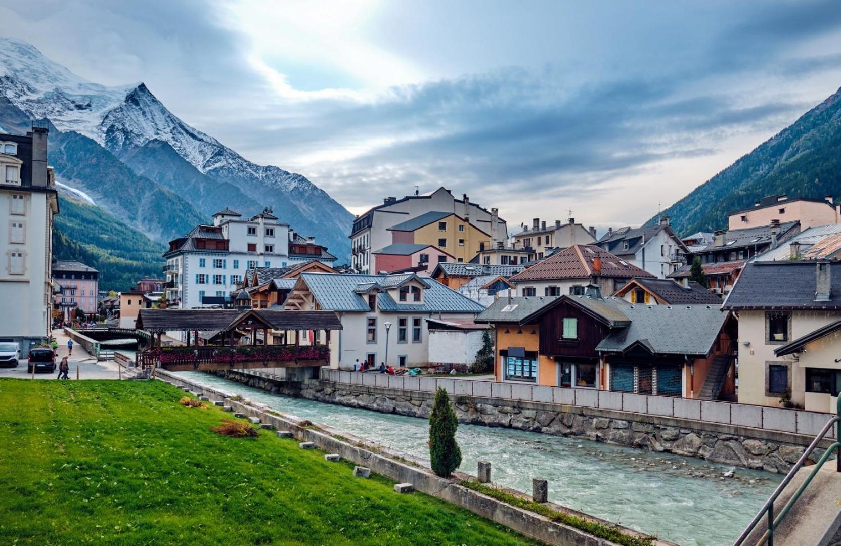 Apartment Iris 4 - Central Chamonix Haven Mont Blanc エクステリア 写真