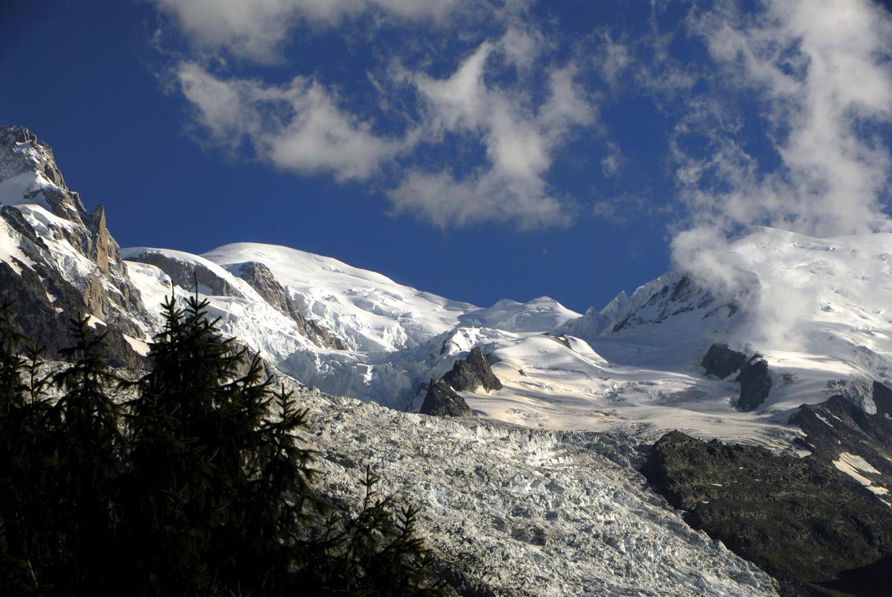 Apartment Iris 4 - Central Chamonix Haven Mont Blanc エクステリア 写真